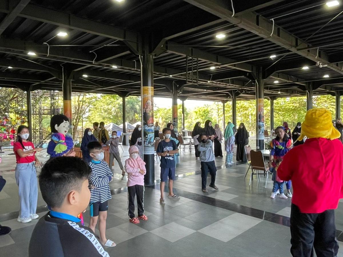 Transformer Center Hotel Batu  Bagian luar foto